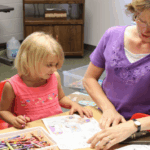 Motricidad fina y repaso de letras en casa