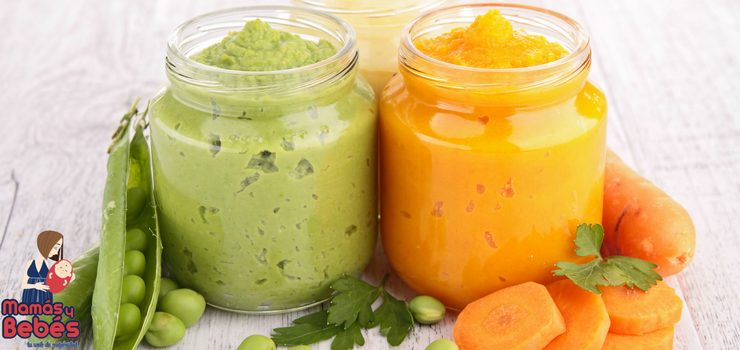 Receta: Papilla de plátano y fresas (12M+)